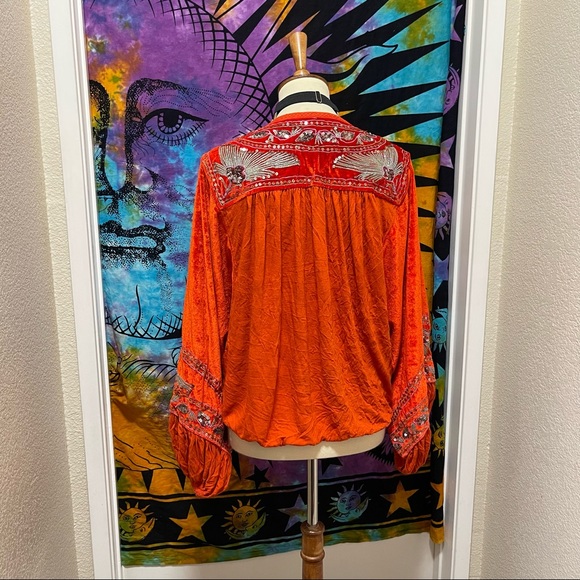 🌈 Lovely FP orange boho velvet top - Picture 9 of 14